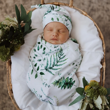 Load image into Gallery viewer, Snuggle Hunny Kids Swaddle &amp; Beanie Set - Enchanted

